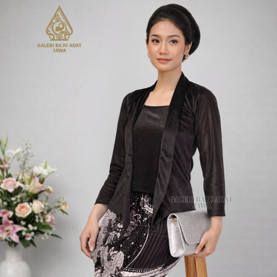Kebaya Bludru Model Kutubaru - Nyaman Dipakai, Bahan Adem, Jahitan Rapi