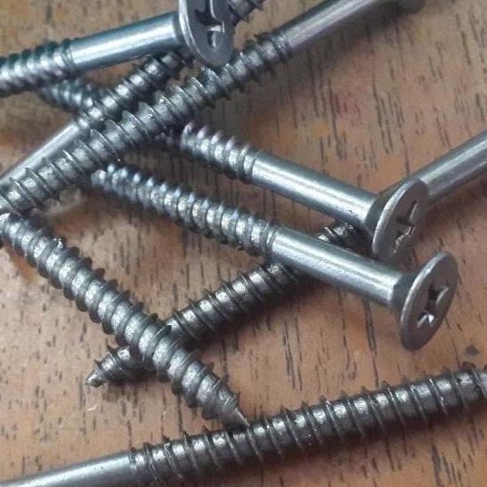 SekrupP Skrup Kayu Kepala Plus + 7 cm SEKRUP Ulir Hitam 7CM 3x12