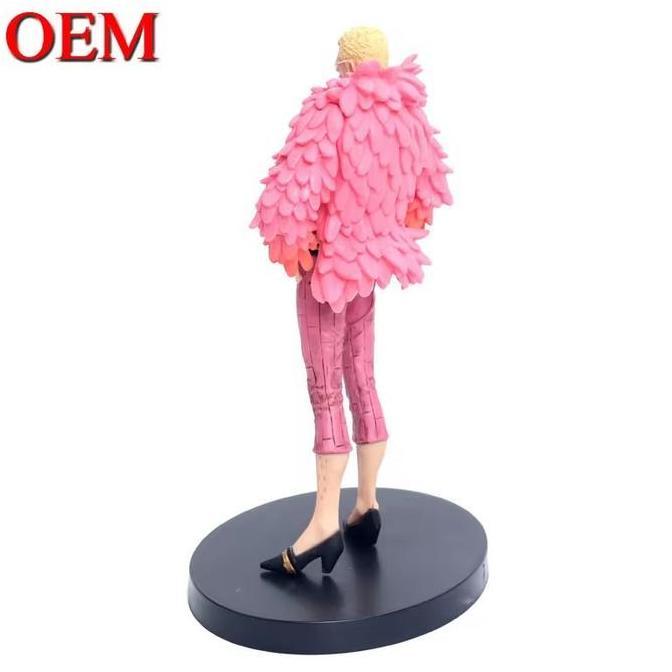 action figure one piece doflamingo berdiri