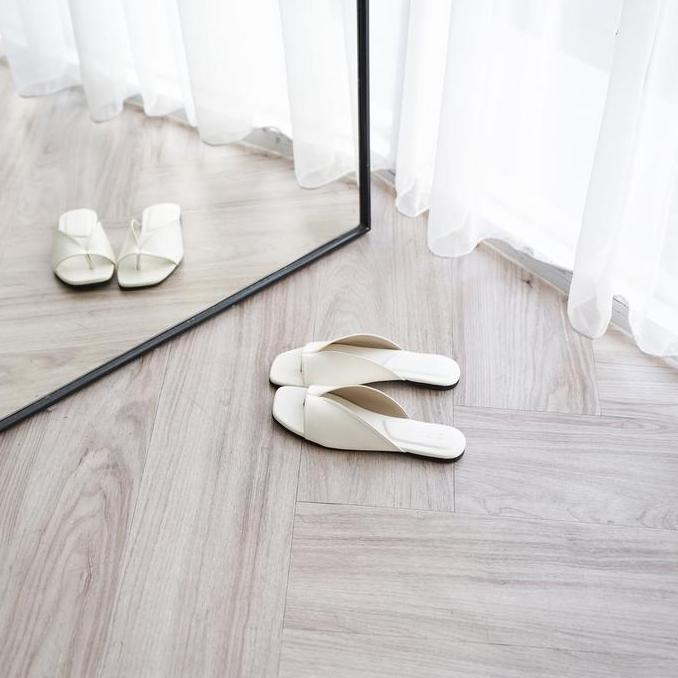 Donna- Zode Paula Sandals - Basic Sandal Jepit Nita - Black, Cream, White & Tan Sendal Nita Merah