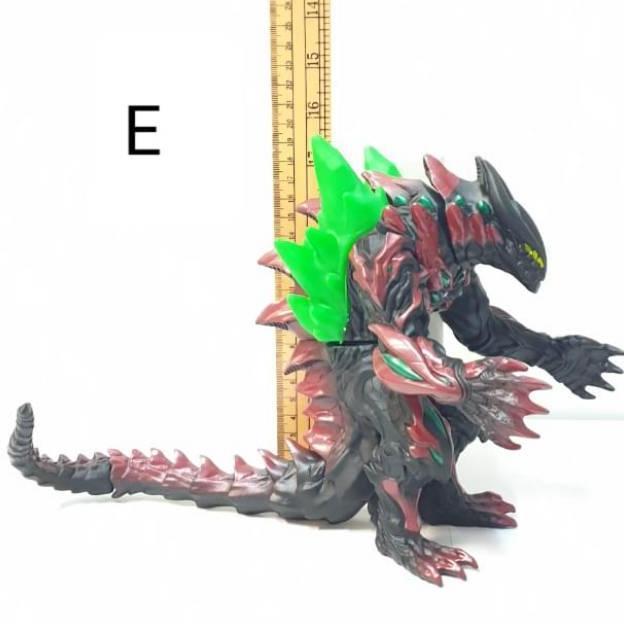 mainan - Monster Ultraman Zero Kaiju Ex Arch Belial Galaxy Empire Figure Diskon