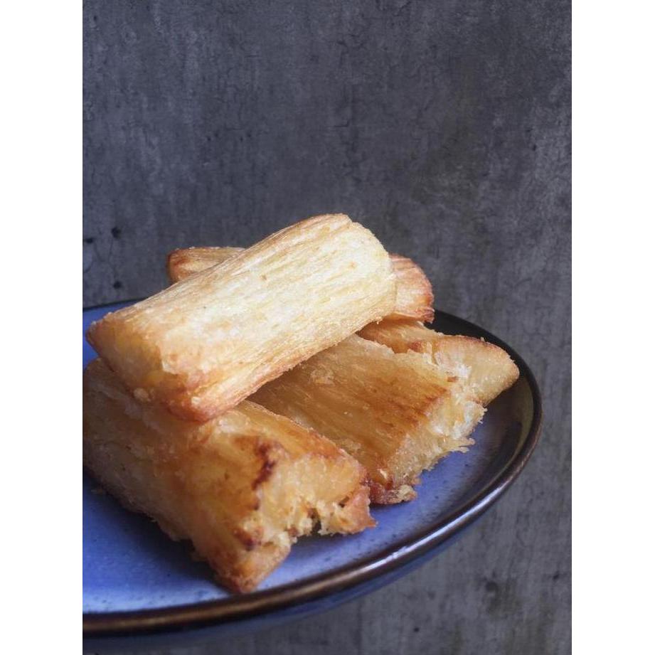 Kriuk- Singkong Siap Masak Gurih Enak Cap Jajanan Eyang Wiwiek (Berat: 700Gr)