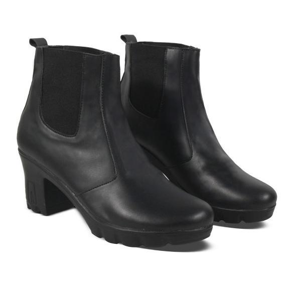 Flash Sale Hertz - Sepatu Boots Wanita V 3371 Heels Wanita Trendi Berkualitas Warna Hitam