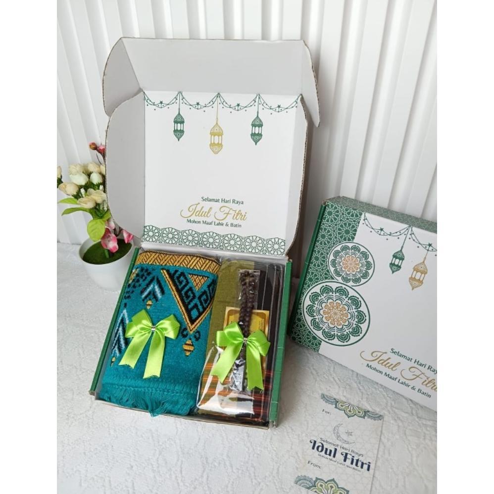 Free Ongkir Hampers Premium Alat Sholat Pria / Hampers Lebaran / Ramadhan Paket Sarung Dan Sajadah T
