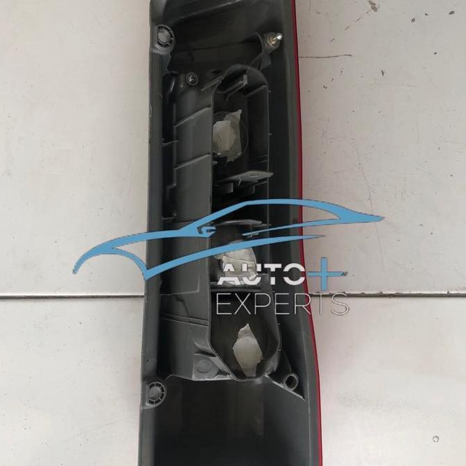 LAMPU BELAKANG STOPLAMP GRANMAX TOWN ACE