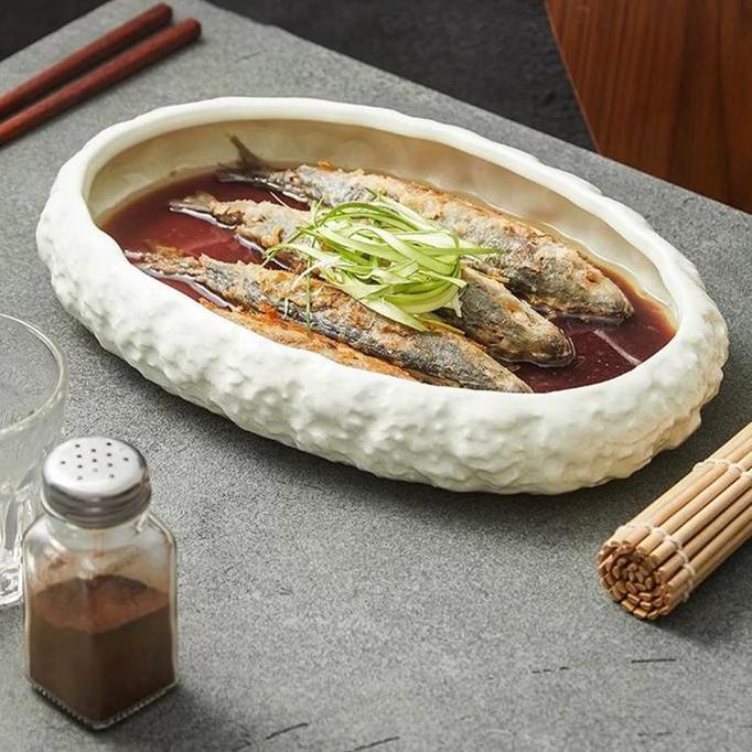 9/11 IN Oval Plate Keramik Putih Ujung Rok Tekstur Batuan / Piring Saji Keramik Putih Scandinavian M