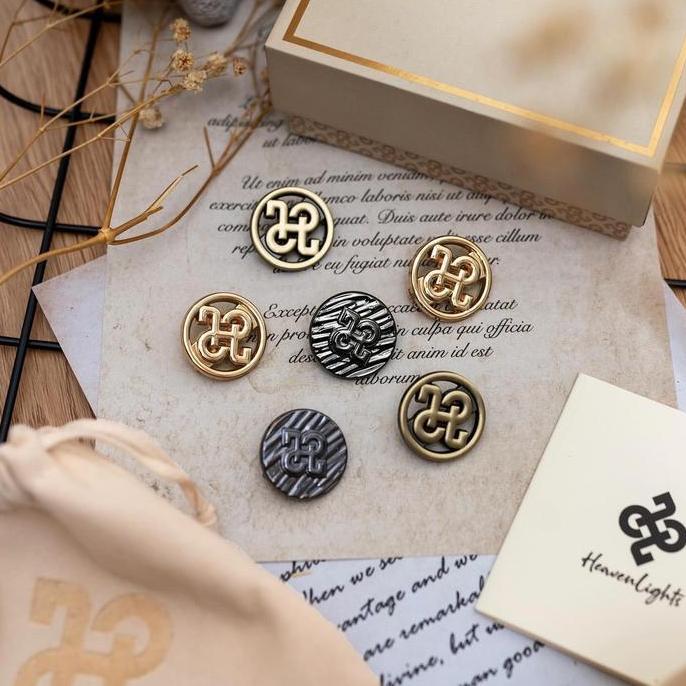 Autonoma Mini Brooch Pin Magnet Heaven Lights [Bros Dagu]