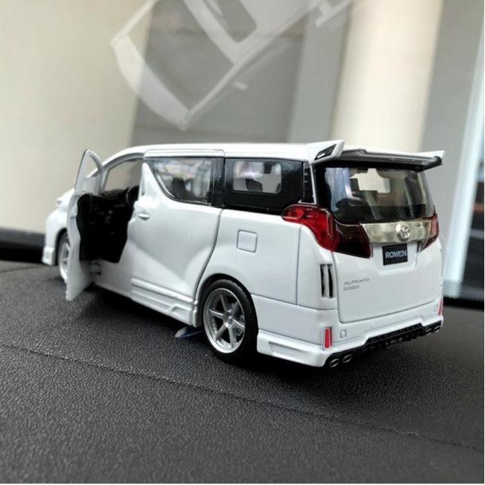 Masih Ada. Parfum Parfume Pewangi Pajangan Miniatur Dashboard Mobil Toyota Alphard Vellfire Limited 