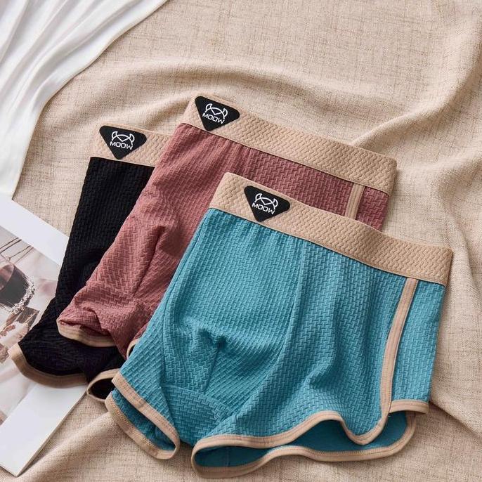 Boxy- Crossbell X Moow Paket 3Pcs Celana Dalam Boxer Pria Icesilk Lembut Adem Antibakteri 7A Mp63