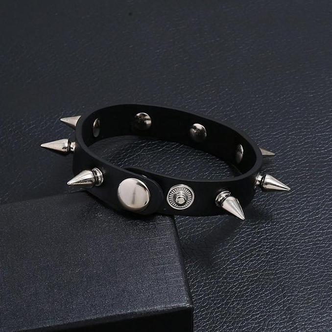 P2MO - gelang duri rocker punk