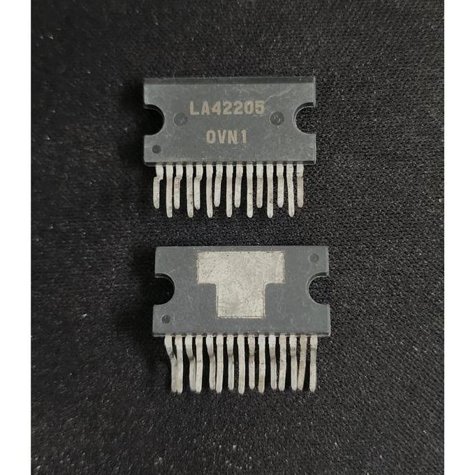 BEJ27 IC LA42205  5W 2-CHANNEL POWER AMPLIFIER IC UTK AUDIO OUTPUT TV