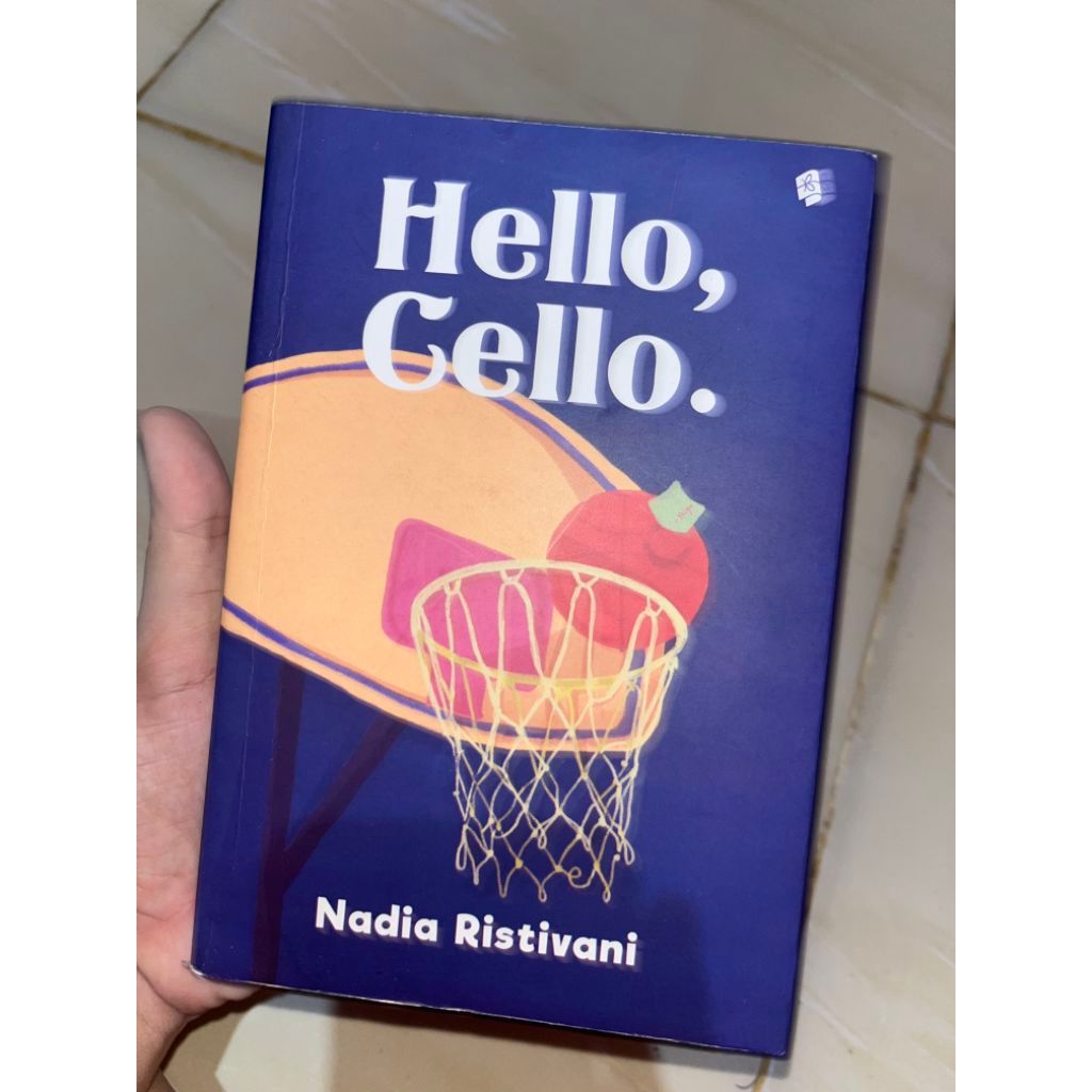 Novel Hello Cello Preloved