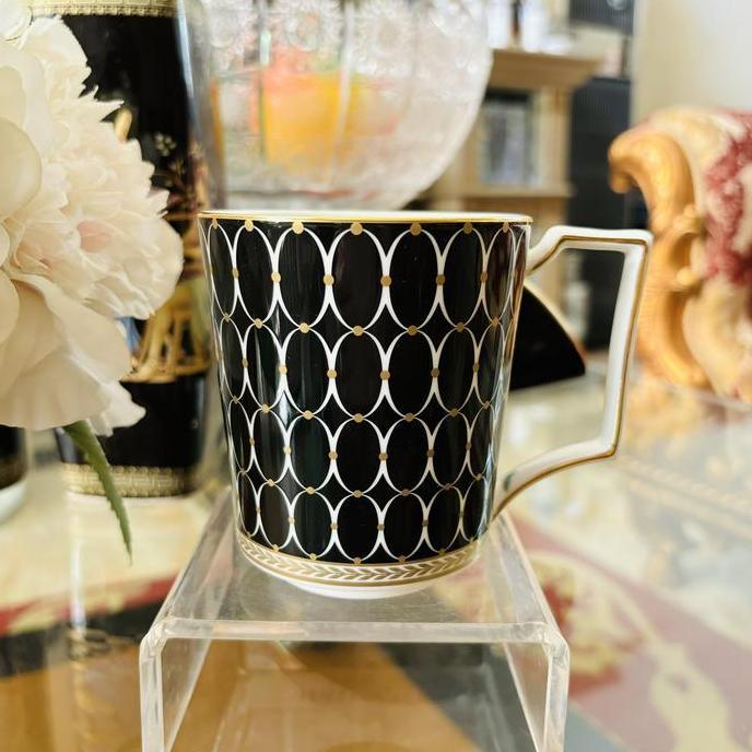 Prmio - Mug Gelas Wedgwood Helena Rubinstein Mewah Cantik