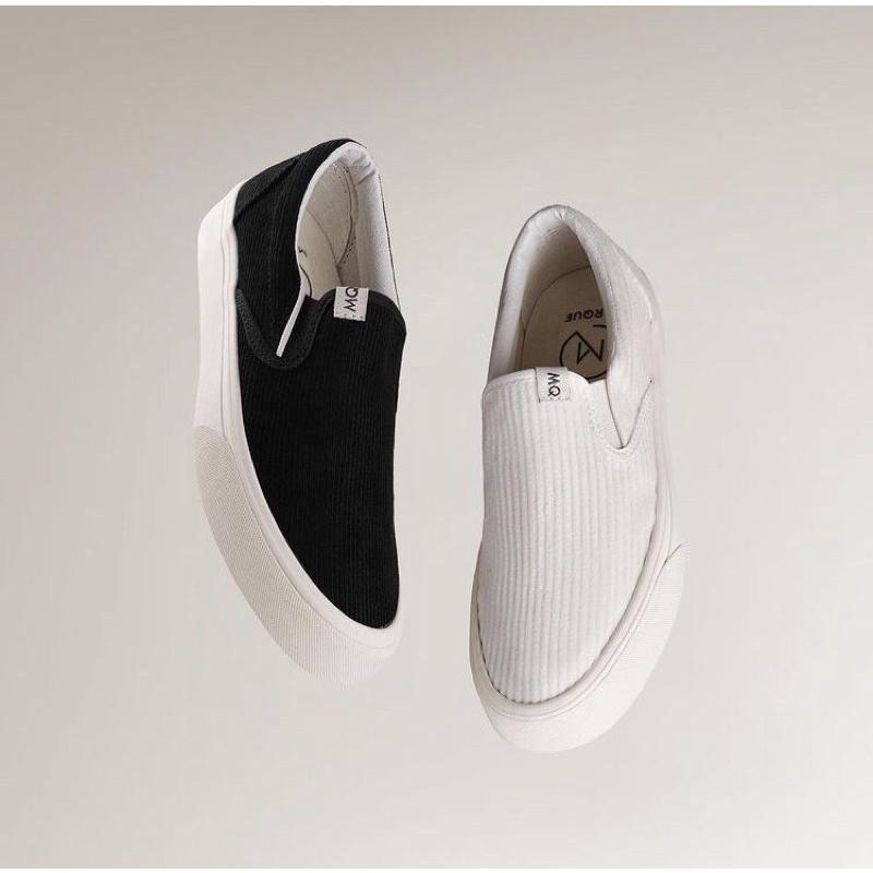 Marque.Co - Sepatu Sneakers Slip On Corduroy Pria Wanita