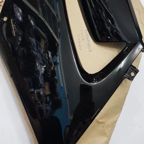 Cover Tengah Cowl Middle Cbr 150 Old Kanan R Original Thailand New