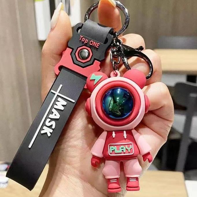 Ready Gantungan kunci astronot kustom PVC karet lembut rantai kartun kartun pria mobil liontin tas s