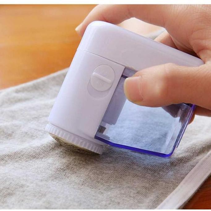 ADZKIMI Alat Pencukur Bulu kain Pakaian / jaket electric - FL-188