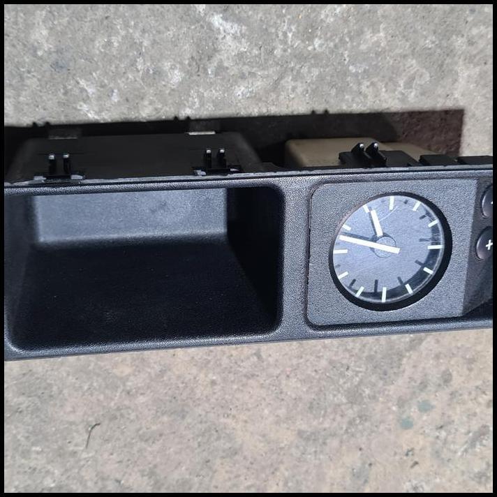 GRATIS ONGKIR JAM ANALOG + LACI BMW E36 