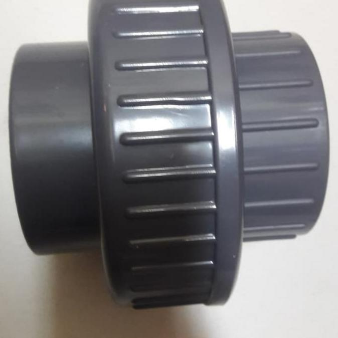 watermur pvc 3 inchi socket / water mur pvc 3"
