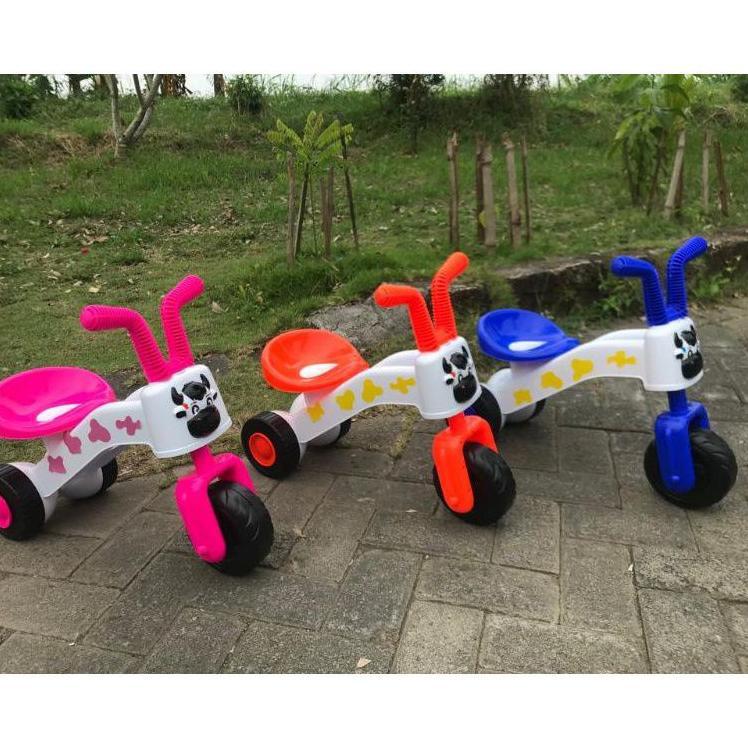 Sepeda Sapi Roda Tiga Isi Musik