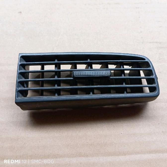 GRILL KISI AC DASHBOARD DASBOR BAGIAN TENGAH KANAN HONDA STREAM 1.7 ASLI COPOTAN 2ND