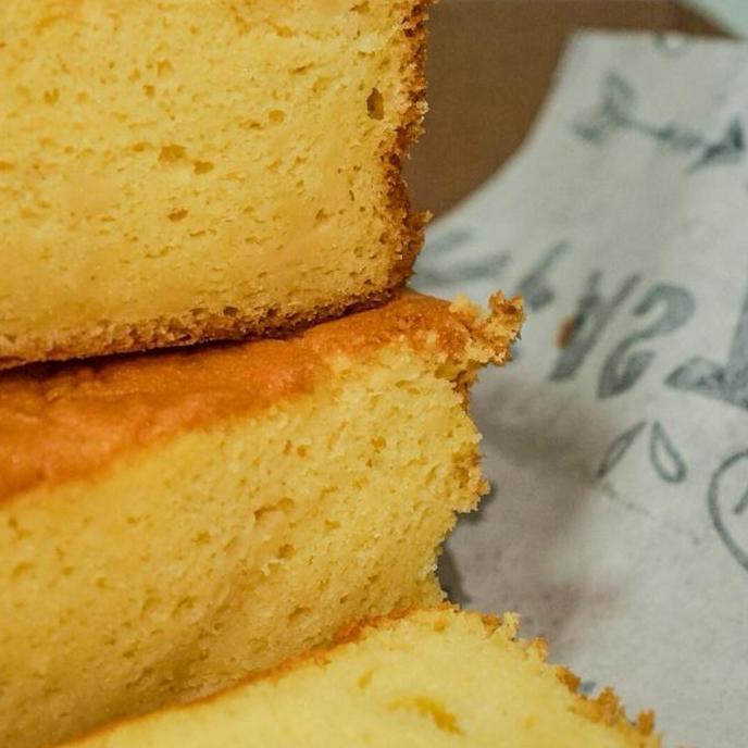 Bolu Tape Premium Compact 20x10x5cm - Bolu Tape Lembut & Moist - Cake Tape Butter Premium Oleh-Oleh 