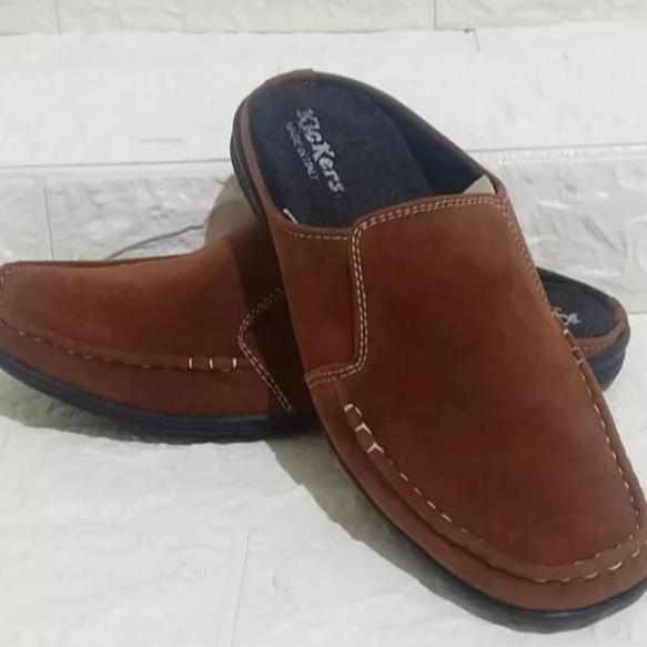 sepatu sendal pria/sepatu bustong pria -bahan swede- model ala korea terbaru HM