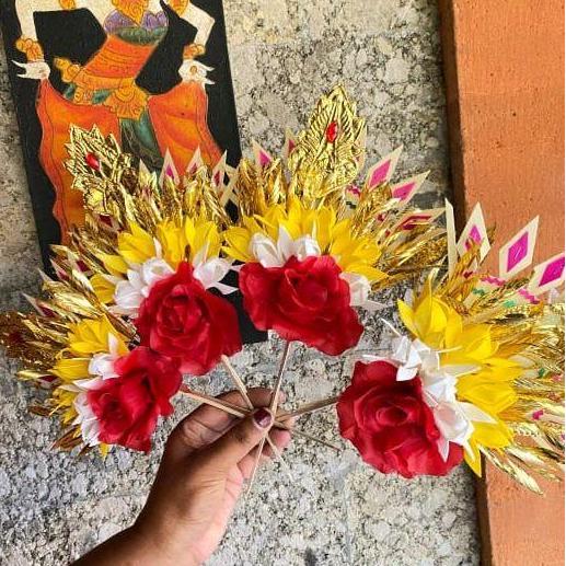 BUNGA DAKSINA dan DELING untuk Ngaben BANCANGAN DAKSINA