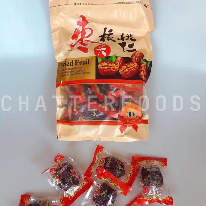 Dried Fruit Red Dates With Walnut 300gr/ Kurma Merah Dengan Kacang Walnut TS
