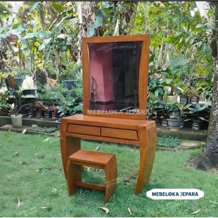 Meja Rias Minimalis Jati Meja Rias Minimalis Kaki Lengkung Bahan kayu Jati