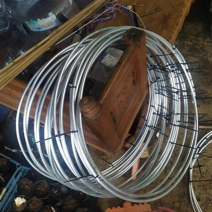 Tiang Rambatan Tanaman Anggur Tabulampot Alumunium 150cm Set