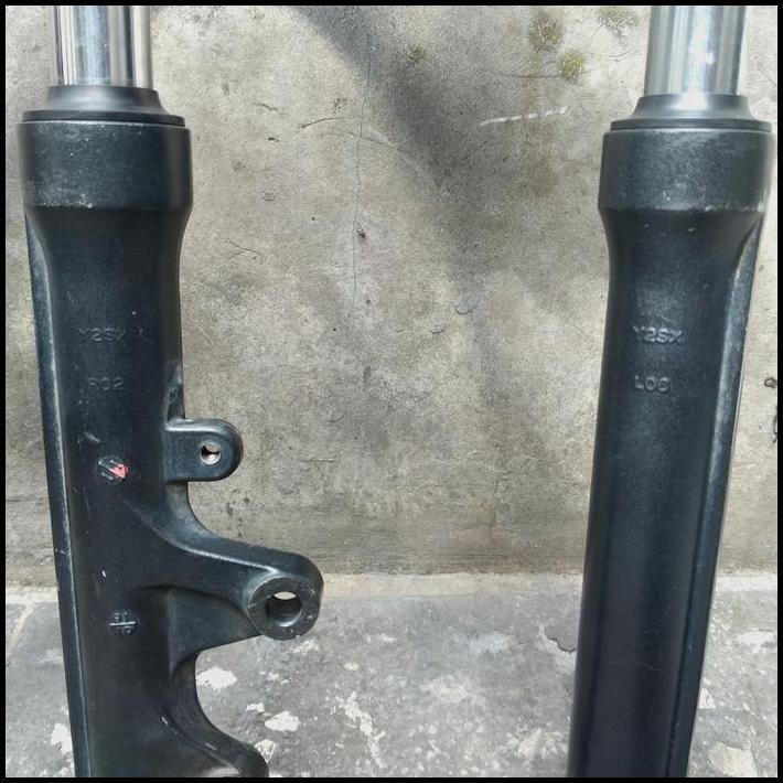 TERLARIS FORK SEGITIGA SHOCKBREAKER DEPAN MIO SOUL GT125 . MIO S . FINO 125 ORI