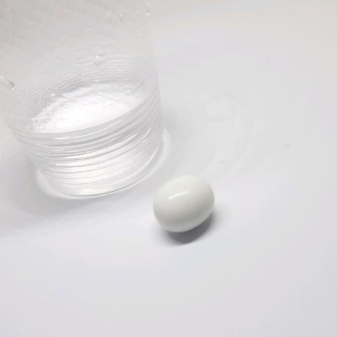 alat sulap batu menyala di dalam air nyala pelangi