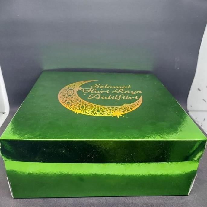 Dus lebaran Kotak Kue hijau 22 x 22