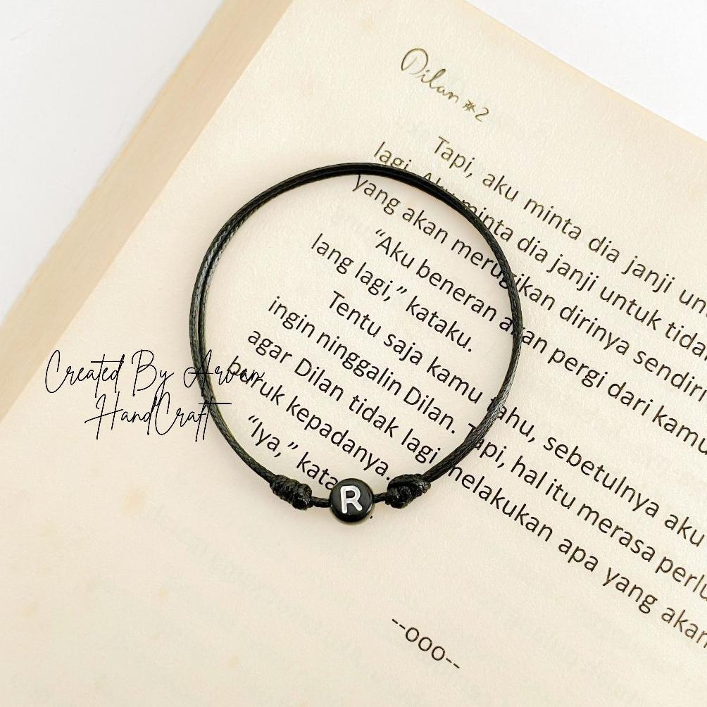 GARANSI GELANG INISIAL BULAT HITAM / GELANG TALI INISIAL / GELANG INISIAL BULAT PIPIH