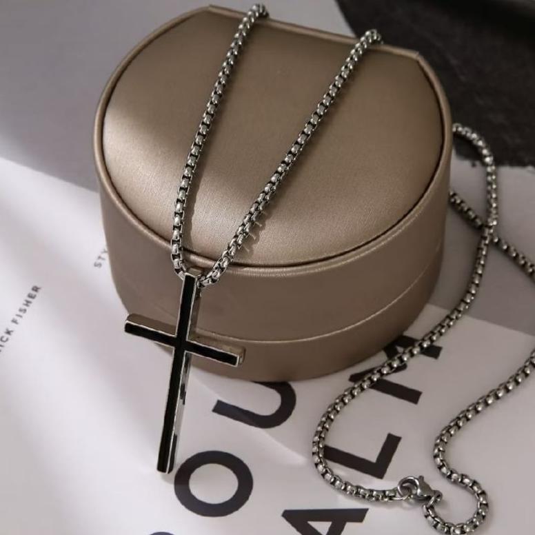 ORIGINAL KALUNG SALIB LIST TITANIUM KALUNG ROHANI PRIA IMPOR ANTIKARAT