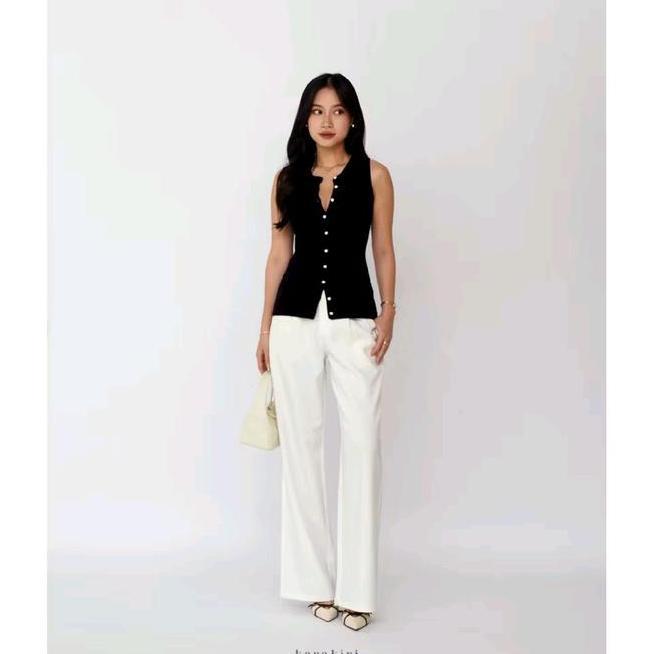 Karakiri - Rosie Karakiri Rosie Knit Top Sleeveless