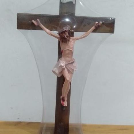 Salib Duduk Katolik 30 cm - Salib Meja - Salib Yesus