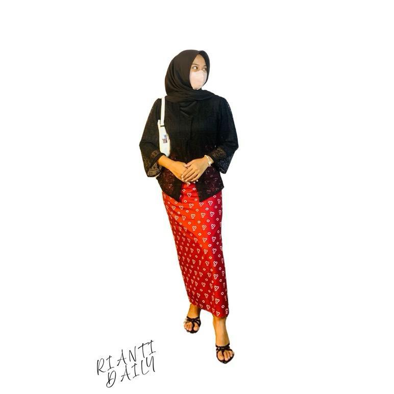 exclusive (hanya kebaya) baju kebaya brukat lonceng  bali wisuda modern murah