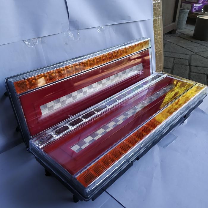 Stoplamp Led Variasi Running Jalan 24Volt 41Cm Lampu Rem Belakang Truk Mitsubushi Fuso Colt Diesel C