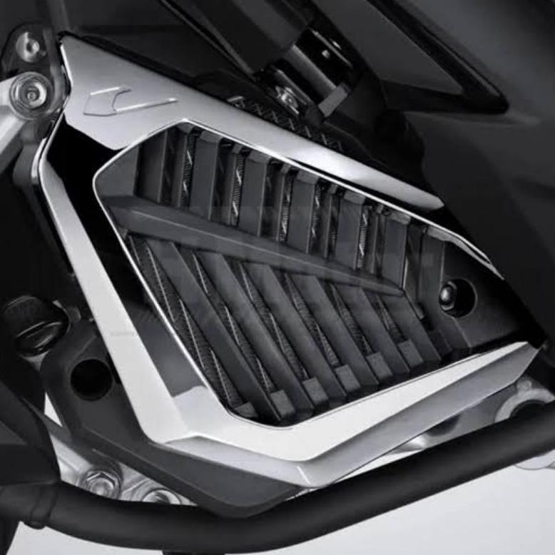 Terlaris Garnish Cover Radiator Vario 125/150 (2015 - 2026) & Vario 125 Street (2026) Chrome Origina
