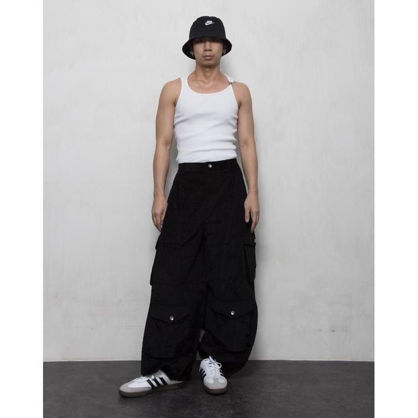Blanc Studio - Blanc Studio Balloon Cargo Black Pants