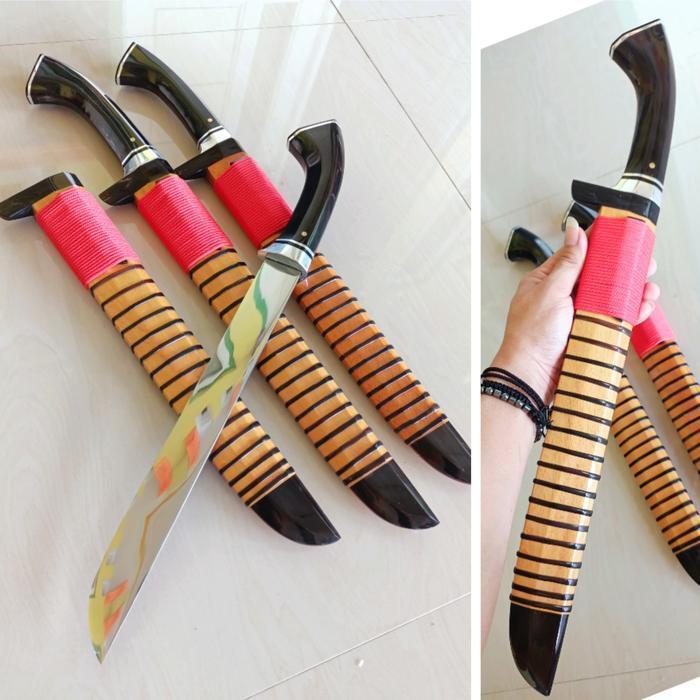 GOLOK SEMBELIH BOWI