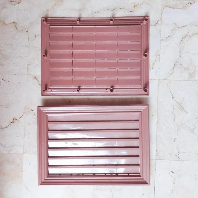 jalusi kisi pintu kamar mandi