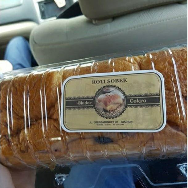Roti Sobek Bluder Cokro 3 Rasa