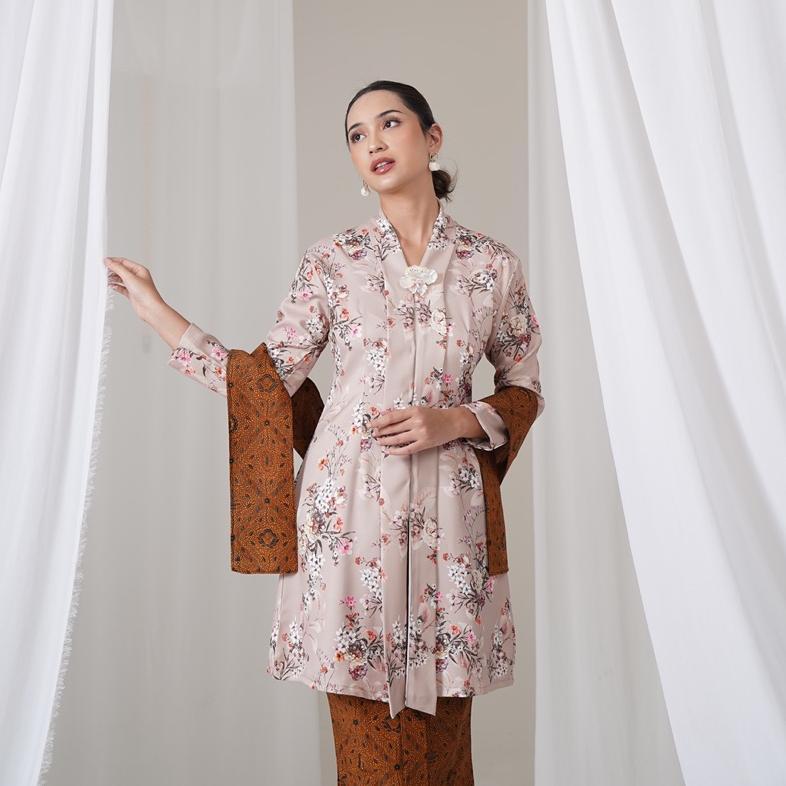 BEST SELLER Kutubaru Kartini Klasik / Kebaya Kutubaru Hijab / Baju Kondangan Keluarga / Seragam Brid