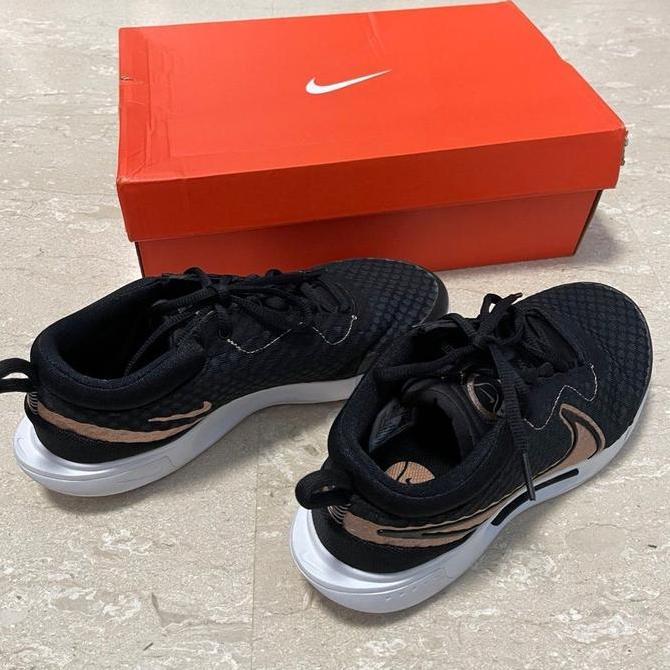 Sepatu Tenis Tennis Wanita Nike Court Zoom Pro HC Sale Rp.1.500.000 Original