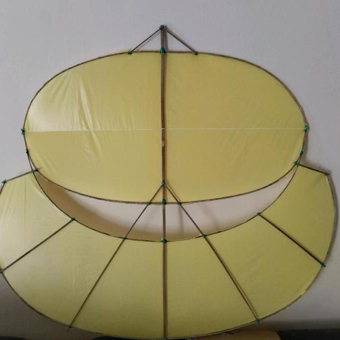 layangan gapangan mini 60cm kuning