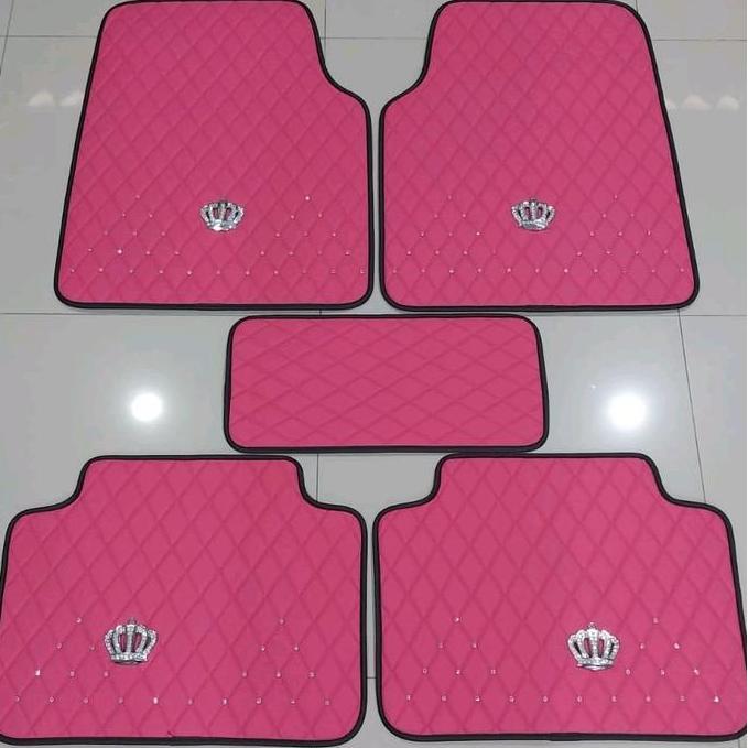 Karpet Mobil Kulit Pink Dad Mahkota Permata