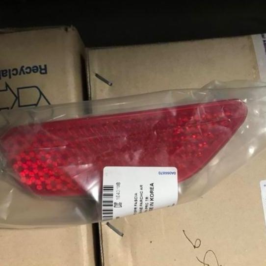 Kualitas Terjamin Reflector Belakang Captiva / Lampu Mata Kucing Belakang Captiva